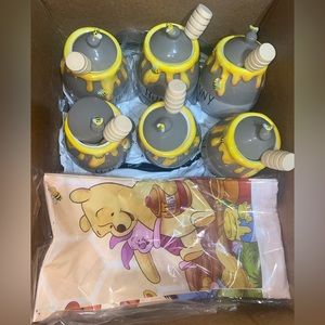 (6)Disney Winnie Honey Jar Set and decor